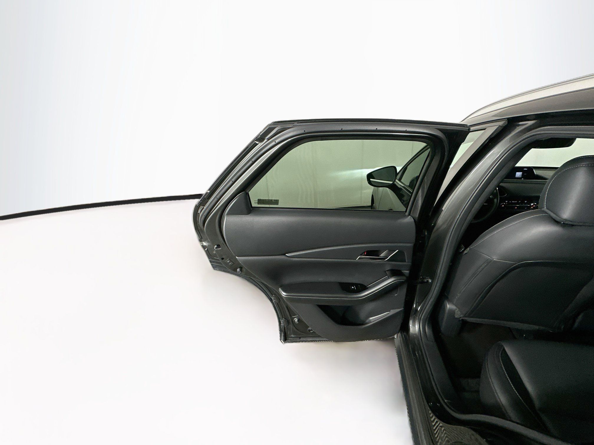 Used 2025 MAZDA CX-30 AWD 2.5 S w/ Preferred Package image 26