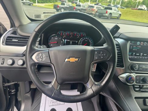 Used 2019 Chevrolet Tahoe LS AWD/4WD image 15