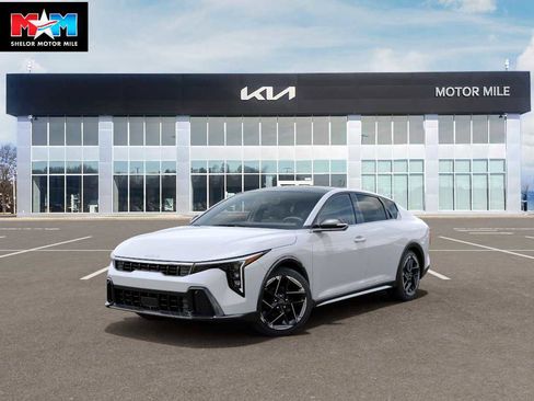 New 2026 Kia K4 GT-Line Turbo FWD image 1