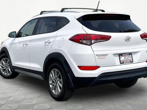 Used 2017 Hyundai Tucson SE AWD/4WD image 10