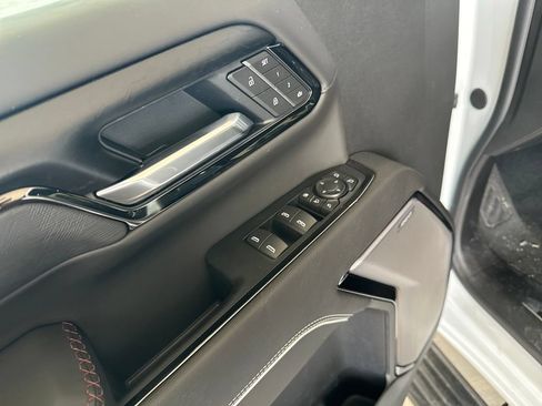 New 2026 GMC Sierra 2500 AT4X w/ AT4X AEV Edition AWD/4WD image 21