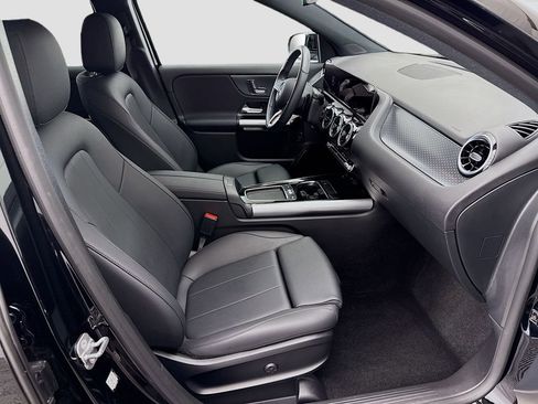 Certified 2025 Mercedes-Benz GLA 250 GLA 250 image 18