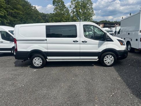 Used 2025 Ford Transit 250 Low Roof w/ Exterior Upgrade Package RWD image 4