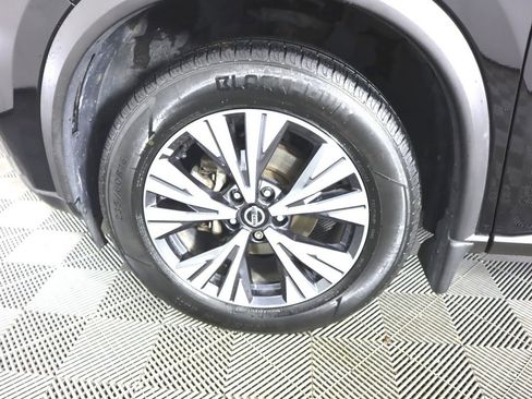 Used 2021 Nissan Rogue SV AWD/4WD image 26