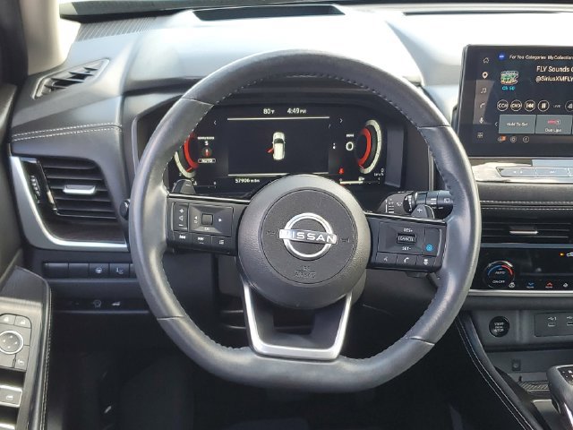 Used 2024 Nissan Rogue Platinum w/ Platinum Premium Package AWD/4WD image 11