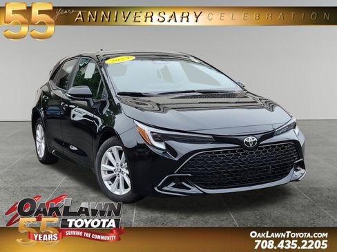 Used 2024 Toyota Corolla SE w/ SE Package FWD image 1