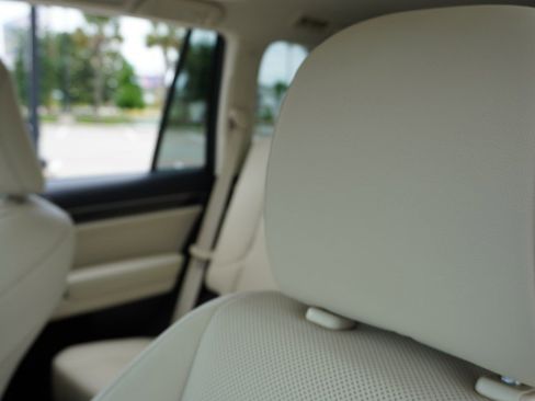 Certified 2023 Lexus GX 460 Premium AWD/4WD image 26