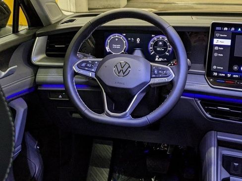 New 2026 Volkswagen Tiguan SE AWD/4WD image 14