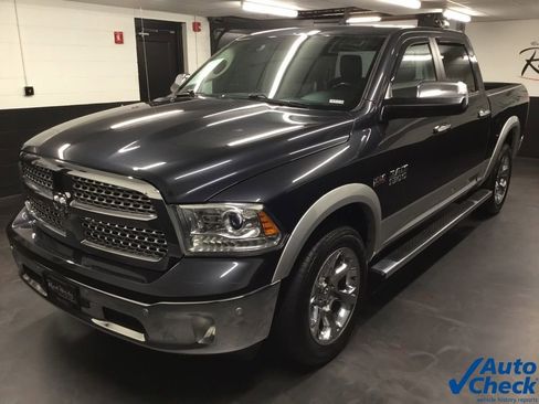 Used 2015 RAM 1500 Laramie w/ Convenience Group image 6