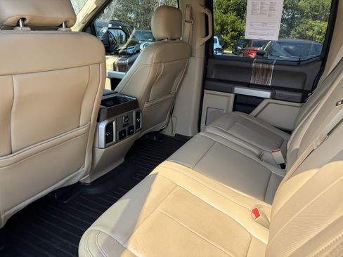 Used 2018 Ford F150 Lariat w/ Equipment Group 502A Luxury image 16