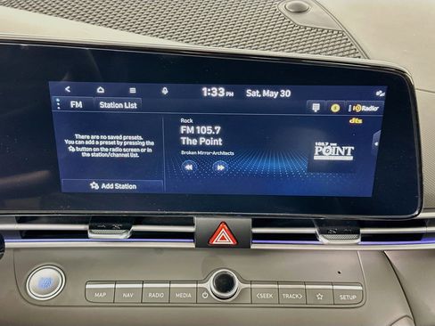 Used 2024 Hyundai Elantra Blue FWD image 21