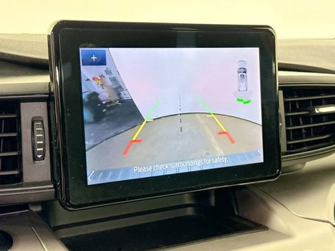 Used 2022 Ford Explorer XLT w/ Class IV Trailer Tow Package image 31