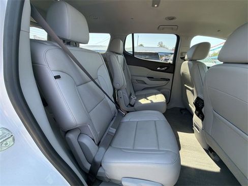 Certified 2021 GMC Acadia SLT w/ Trailering Package image 26