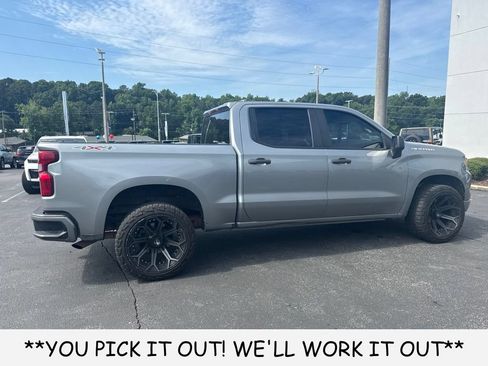 Used 2023 Chevrolet Silverado 1500 Custom AWD/4WD image 4
