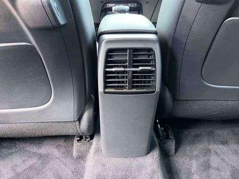 Certified 2025 Kia Niro EX FWD image 5