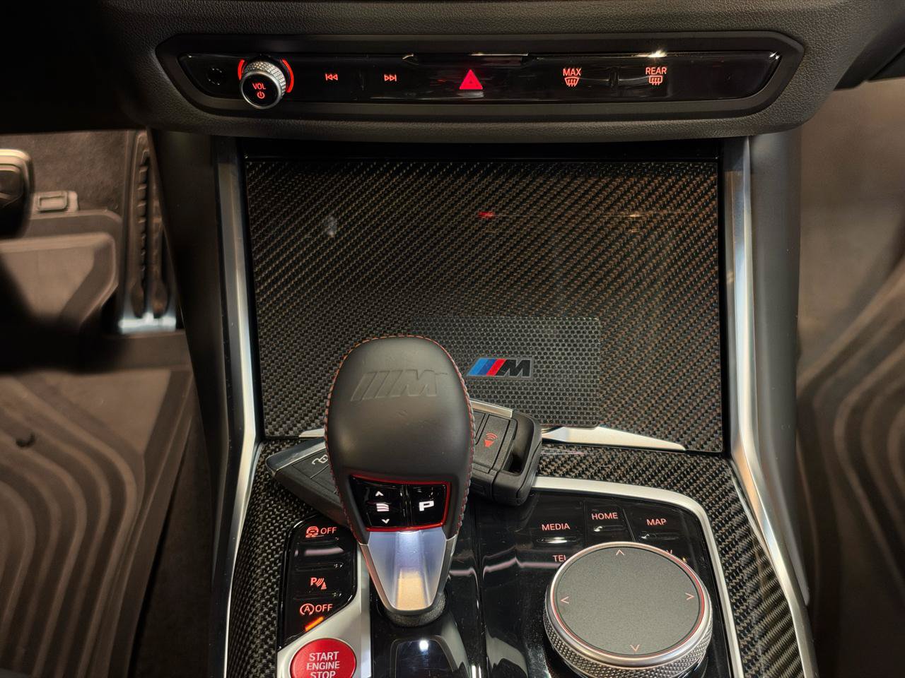 Used 2026 BMW M2 w/ Lighting Package RWD image 31