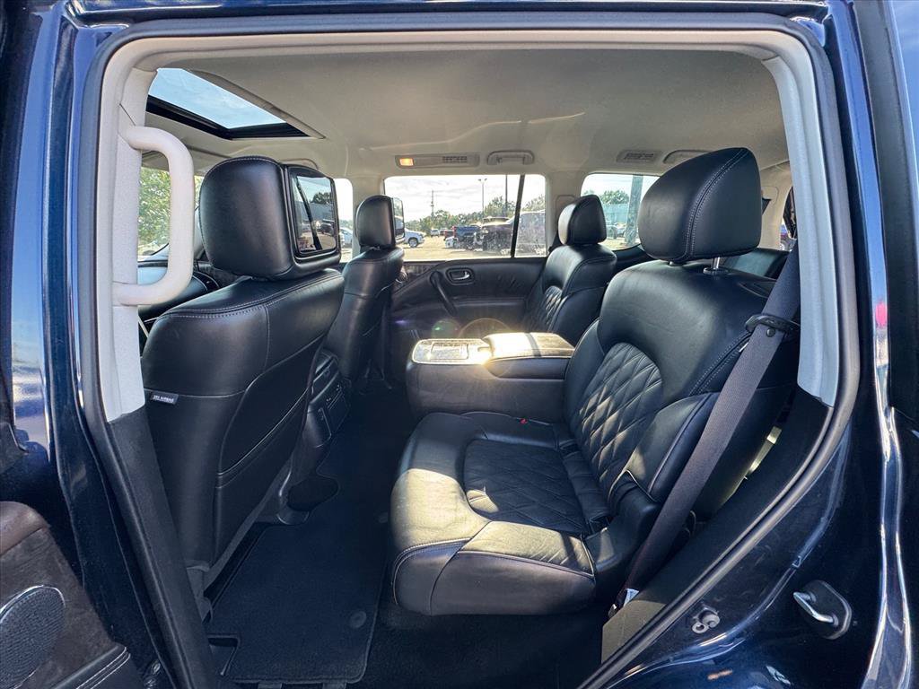 Used 2023 Nissan Armada Platinum w/ Captain's Chairs Package AWD/4WD image 13
