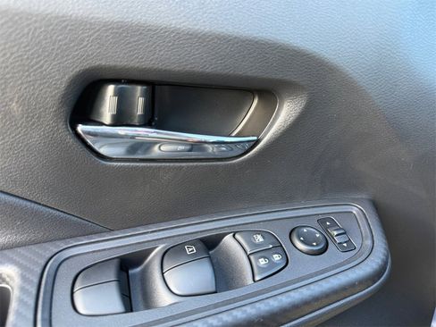 New 2025 Nissan Versa SV w/ Trunk Package image 28