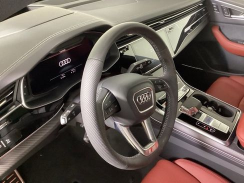 New 2026 Audi SQ8 Prestige image 10