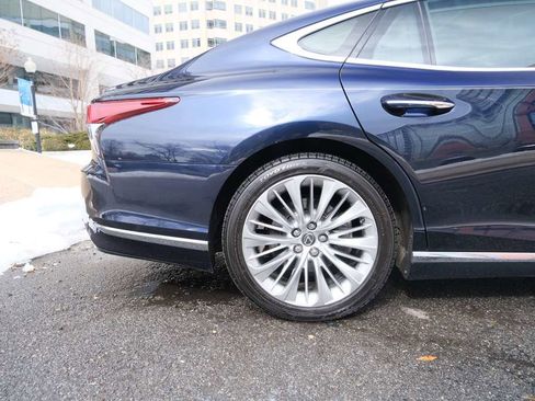 Used 2018 Lexus LS 500 500 w/ Luxury Package image 13