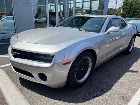 Used 2013 Chevrolet Camaro LS RWD image 1