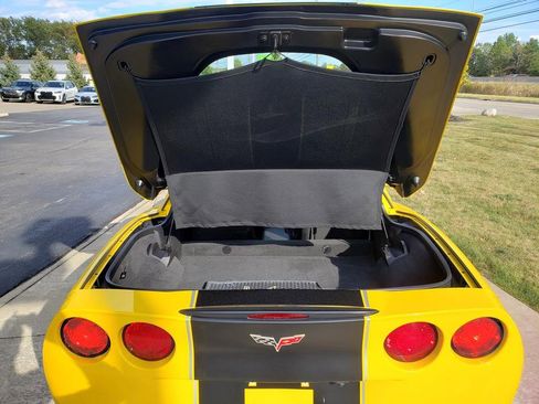 Used 2008 Chevrolet Corvette Coupe w/ Preferred Equipment Group image 12
