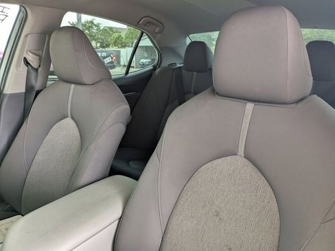 Used 2023 Toyota Camry LE image 12
