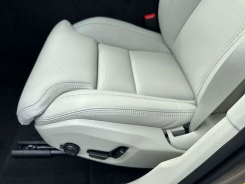 New 2026 Volvo XC60 B5 Ultra AWD/4WD image 23