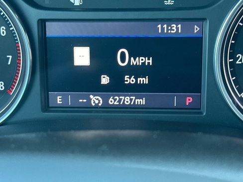 Used 2021 Buick Enclave Essence w/ Sound and Sites Package image 29