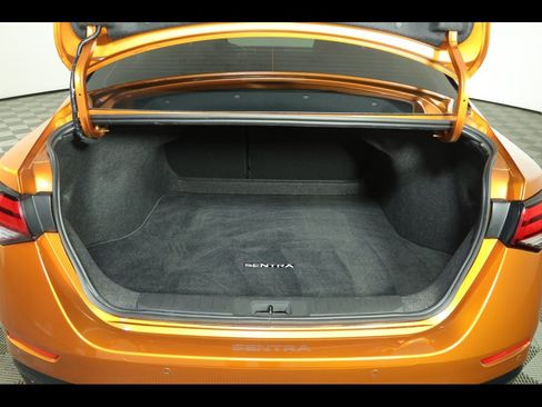 Used 2024 Nissan Sentra SR image 15