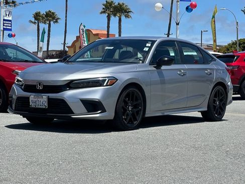 Used 2023 Honda Civic Sport image 7