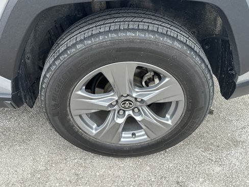 Used 2024 Toyota RAV4 XLE image 9