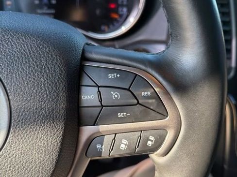 Used 2018 Jeep Grand Cherokee High Altitude image 32