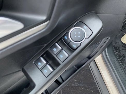 Used 2021 Ford Escape Titanium image 37