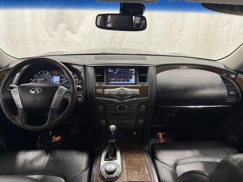 Used 2016 INFINITI QX80 Sport Utility 4D w/ Driver's Assistance Package image 15