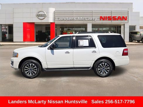 Used 2015 Ford Expedition XLT w/ Equipment Group 202A image 8