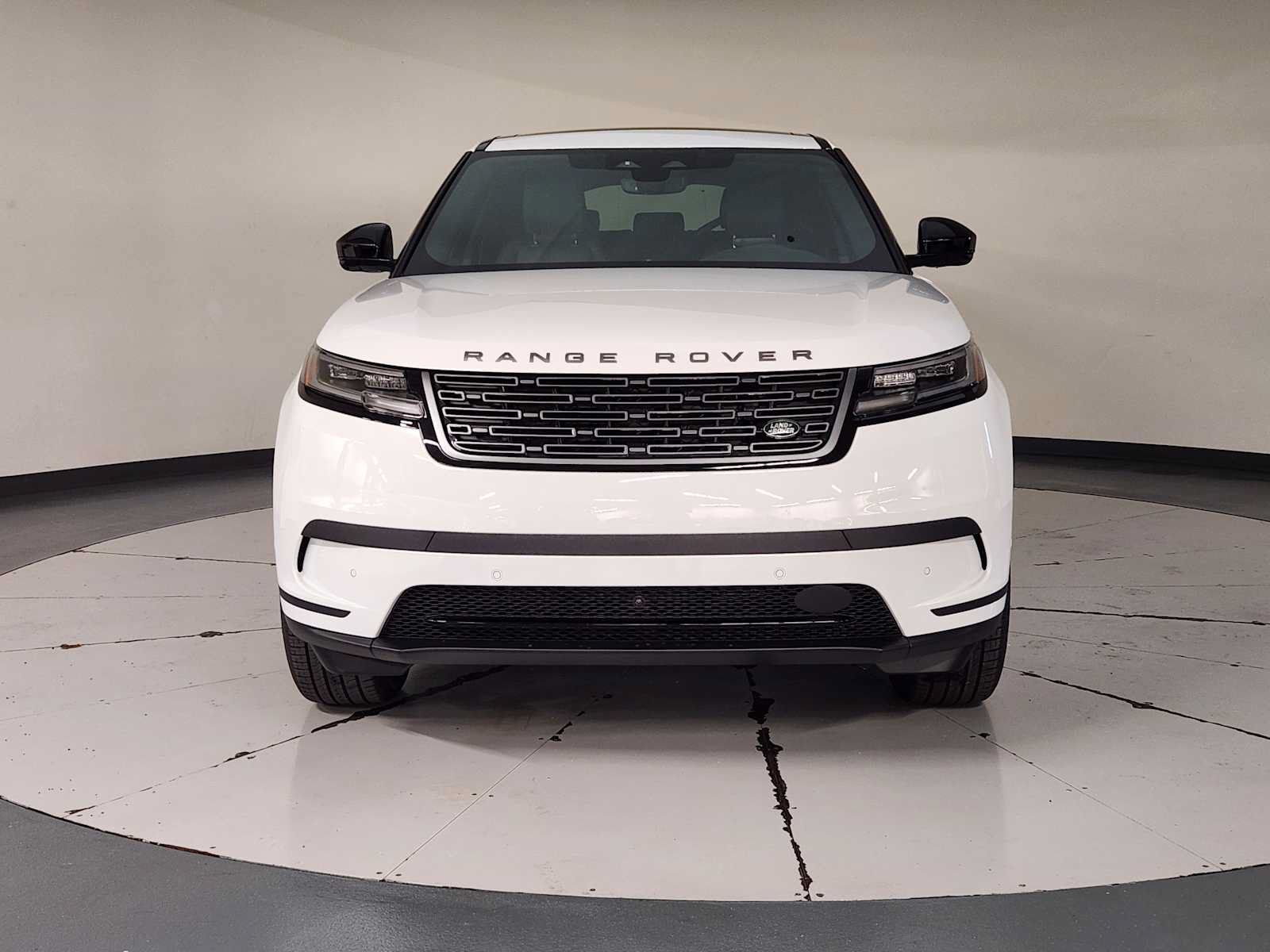 New 2026 Land Rover Range Rover Velar S AWD/4WD image 9