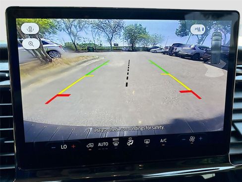 Used 2024 Ford Transit 350 XLT image 14