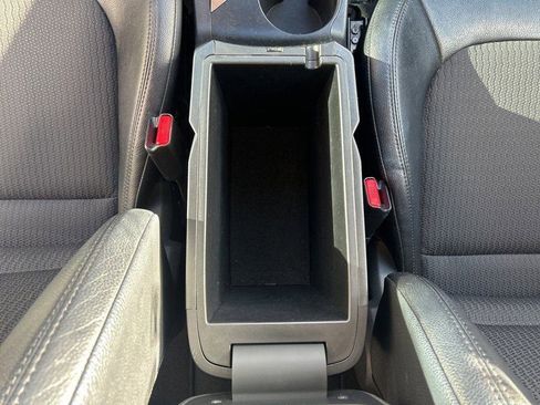 Used 2013 Hyundai Tucson GLS image 19