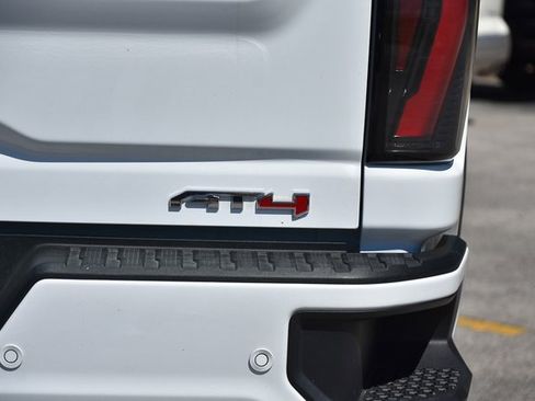 Certified 2024 GMC Sierra 2500 AT4 image 25