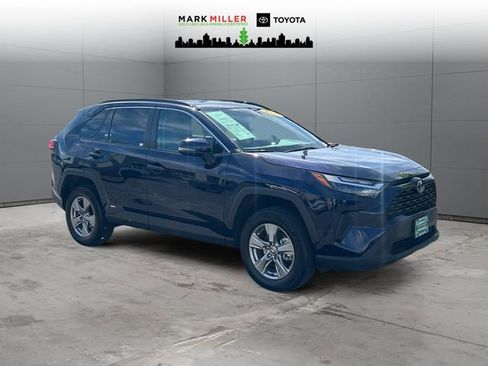 Certified 2025 Toyota RAV4 XLE image 7