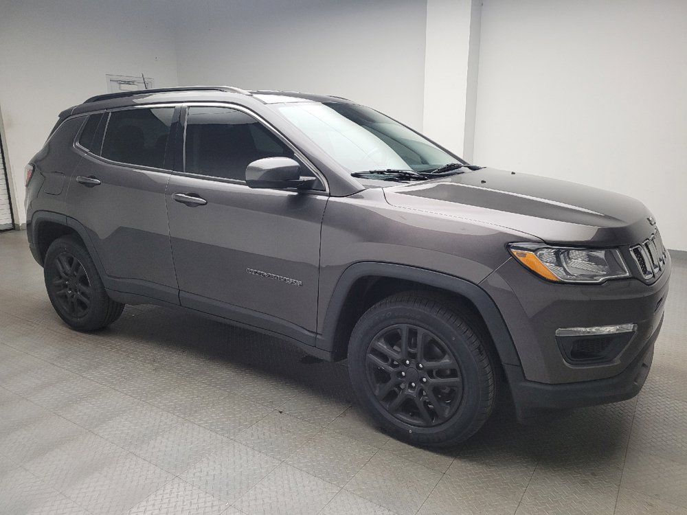 Used 2018 Jeep Compass Latitude AWD/4WD image 11