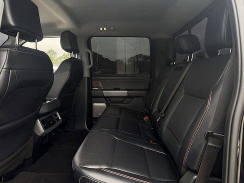 Used 2024 Ford F250 Lariat AWD/4WD image 27