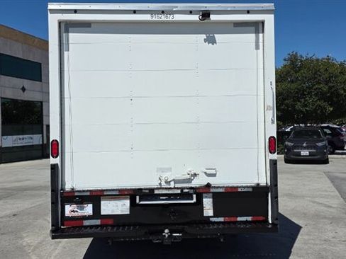 Used 2022 Ford E-350 and Econoline 350 Super Duty RWD image 14