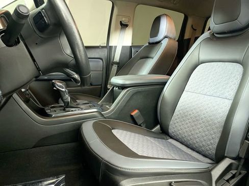 Used 2022 Chevrolet Colorado Z71 image 19