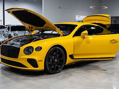 Used 2020 Bentley Continental GT V8 AWD/4WD image 32