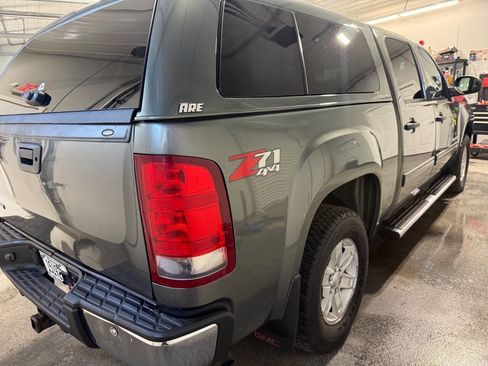 Used 2011 GMC Sierra 1500 SLE w/ Power Tech Package AWD/4WD image 6