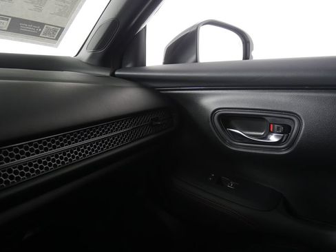 Used 2024 Honda HR-V Sport image 25