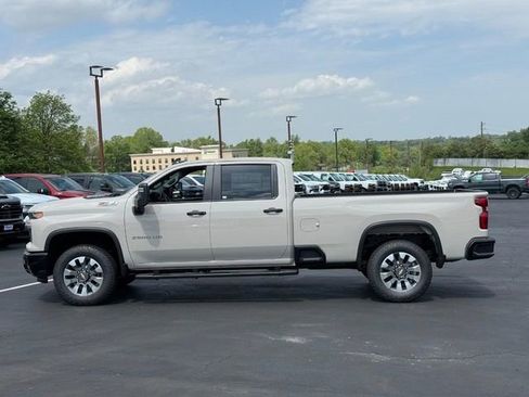 New 2026 Chevrolet Silverado 2500 Custom w/ Custom Value Package AWD/4WD image 2