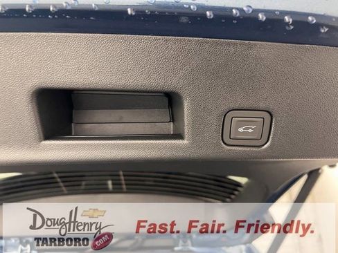 New 2026 Chevrolet Traverse LT w/ Driver Confidence Package image 37